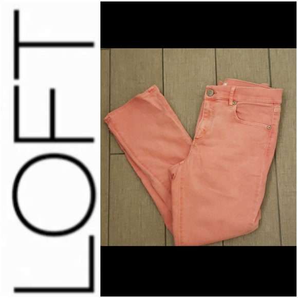 LOFT Pants - Loft Salmon Kick Crop Pants 28